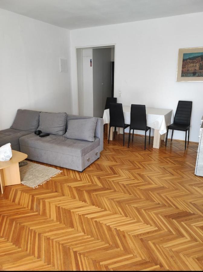 Apartmani Ketryn Crikvenica Luaran gambar